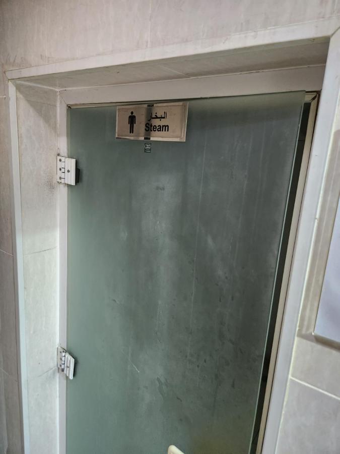 Furnished Studio Apartment Near Business Bay Metro Station Dubai Exterior foto