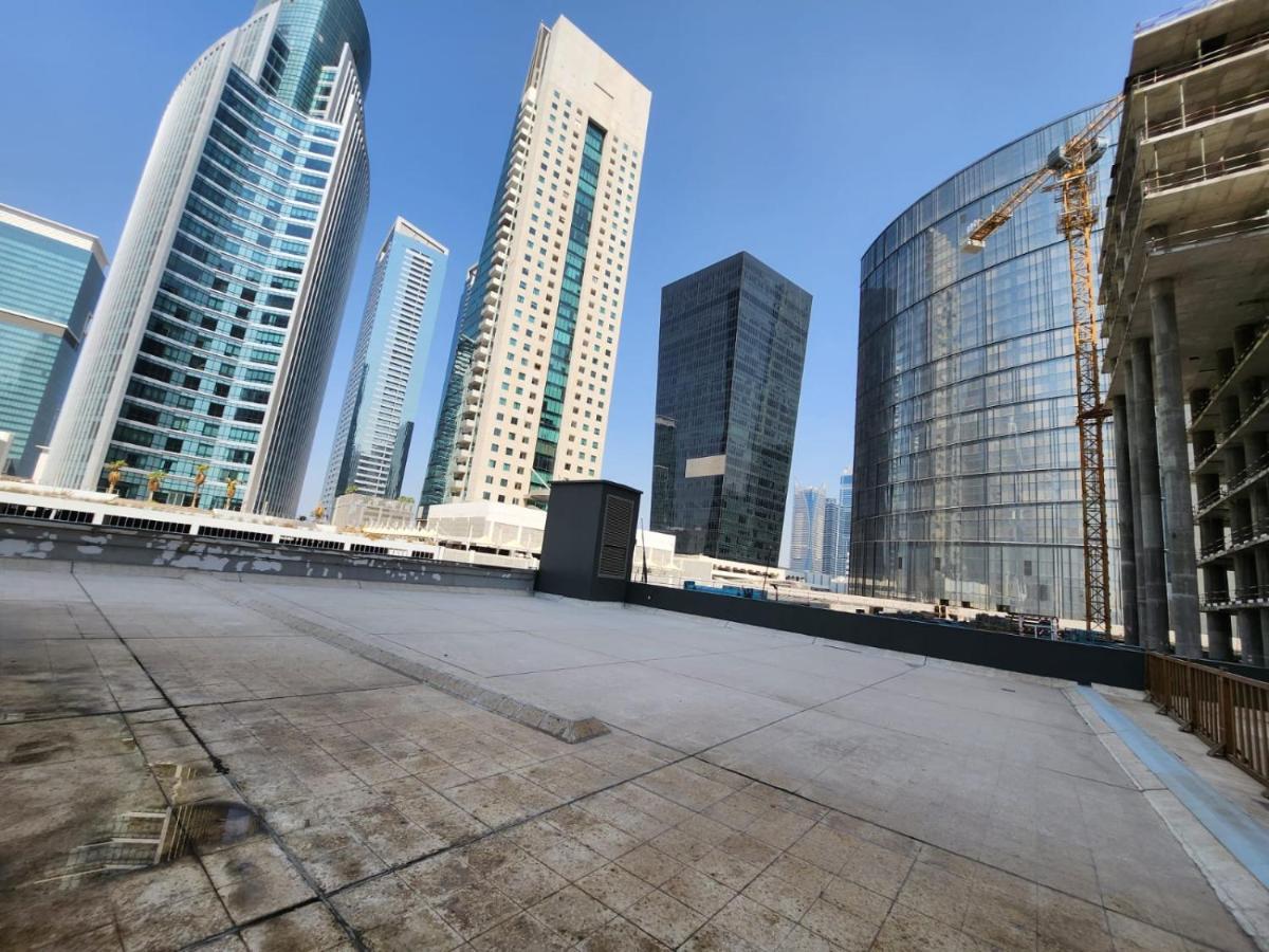 Furnished Studio Apartment Near Business Bay Metro Station Dubai Exterior foto